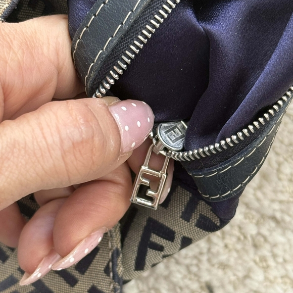 SOLD!! Fendi vintage Zucchino shoulder bag - Picture 15 of 16